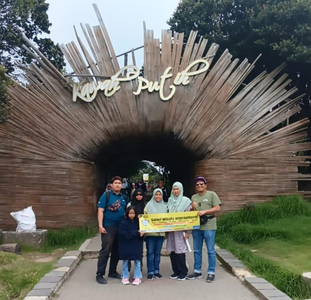 percutian ke bandung
