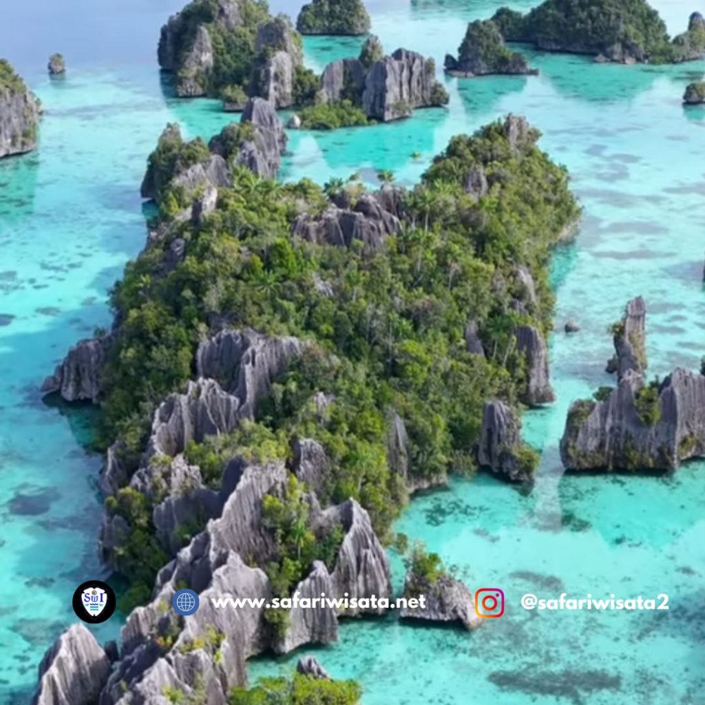 Pakej Percutian Raja Ampat