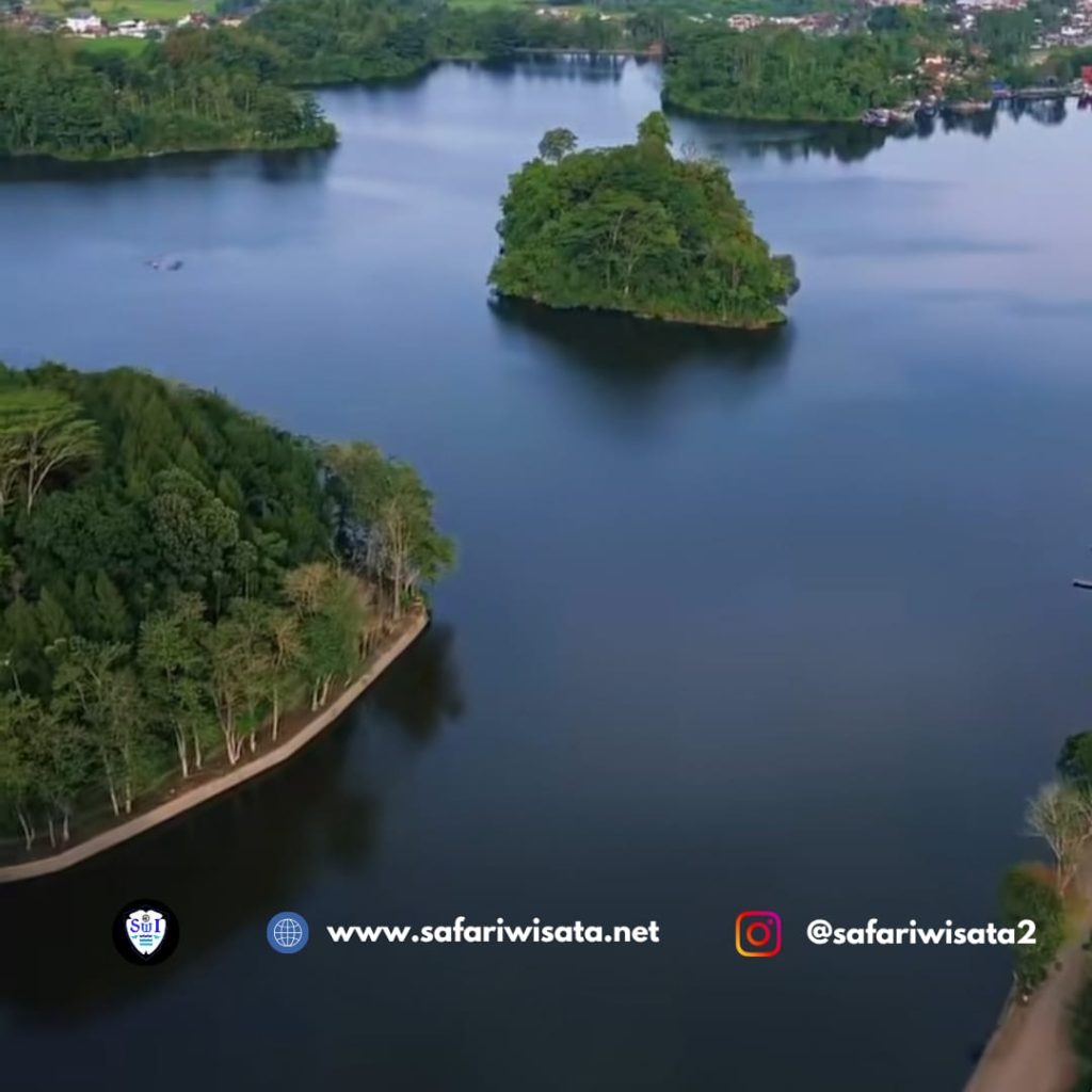 Pakej Percutian Tasik Kenyir